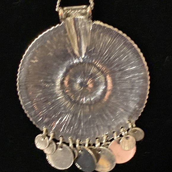 Charming Charlie Long Chain Medallion Pendant Necklace Silvertone - Picture 7 of 14